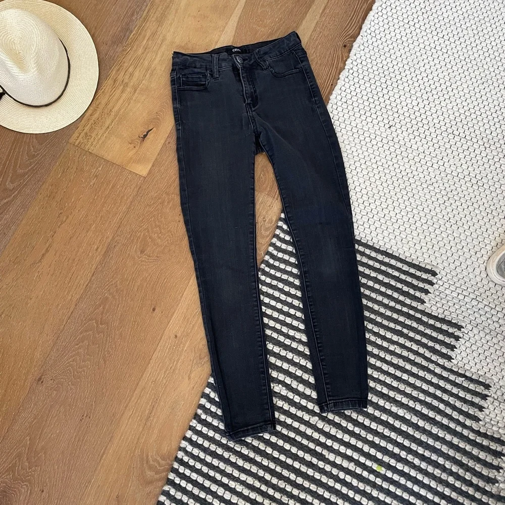 CJLA Faded Black Skinny Jeans Size 1 - Picture 1 of 5